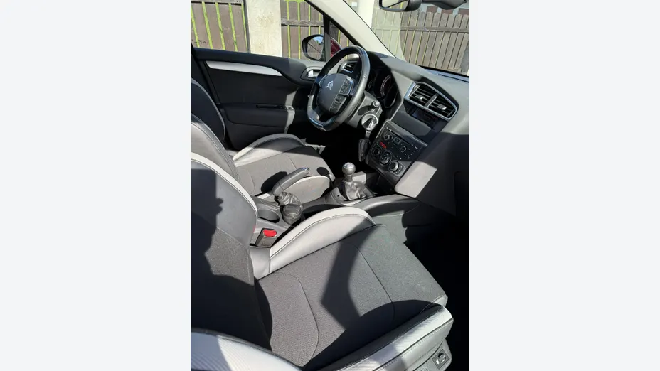 CITROEN C4 -