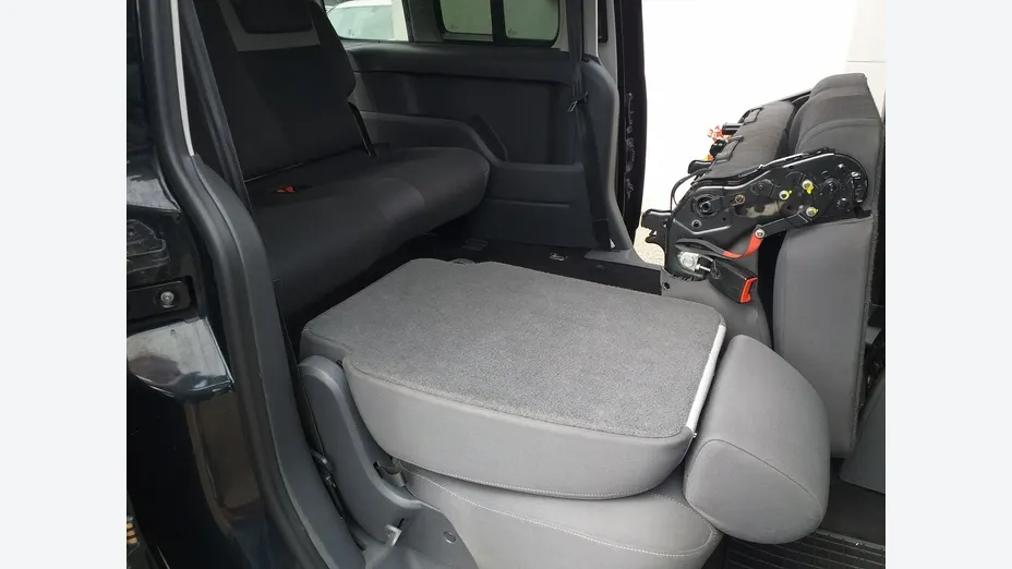 VOLKSWAGEN Caddy -