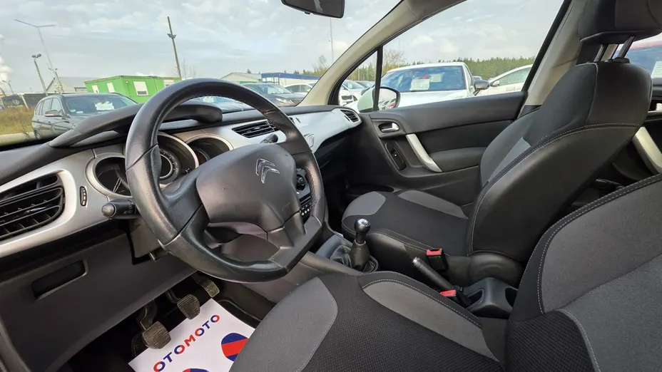 CITROEN C3 -