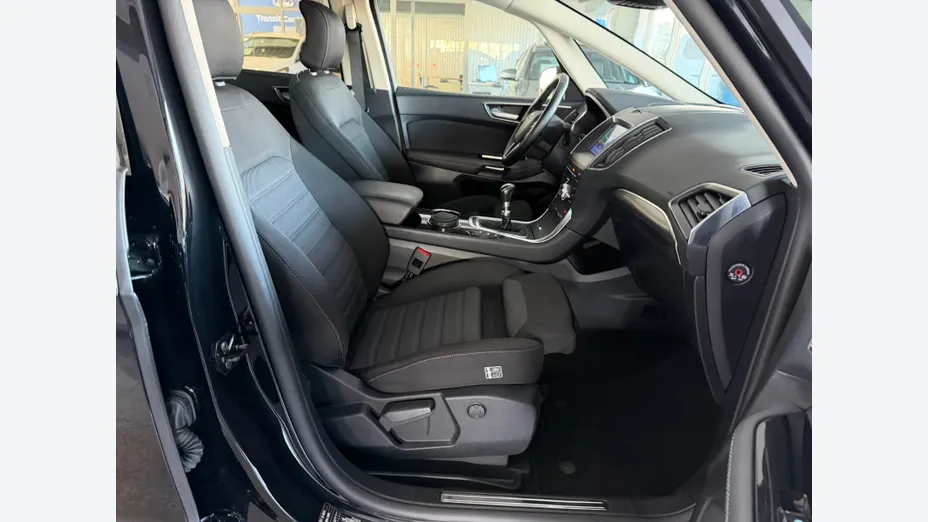 FORD S-MAX S-MAX 2.0 EcoBlue Titanium