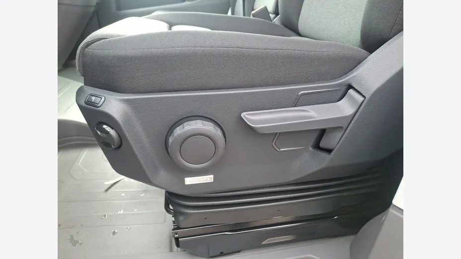 VOLKSWAGEN Crafter Crafter 35 BiTDI (16,4m3) aut Nowy