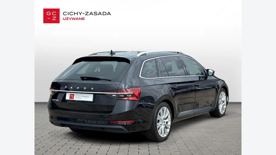 SKODA Superb Superb 2.0 TDI SCR Style DSG