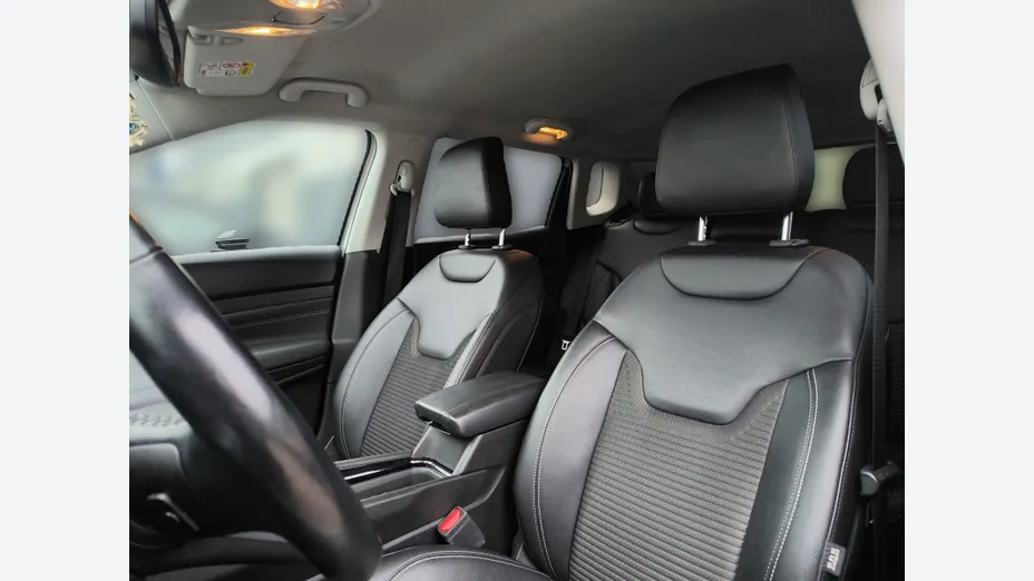 JEEP Compass -