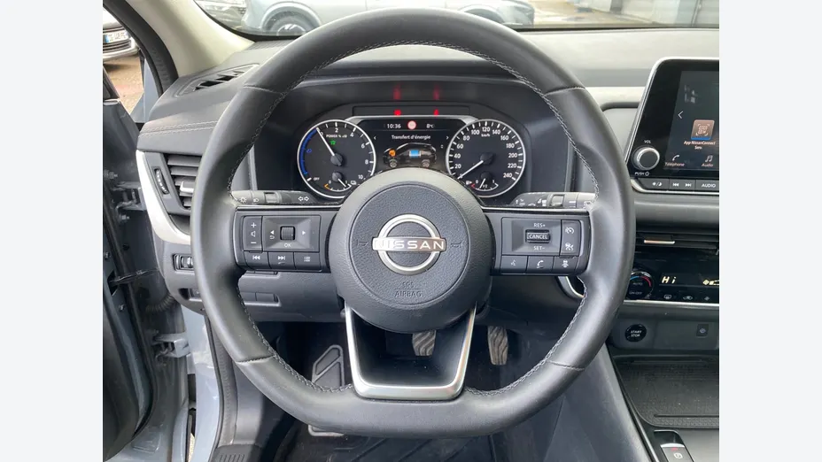 NISSAN Qashqai -