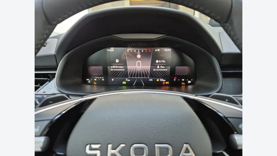 SKODA Kamiq Kamiq 1.5 TSI Drive DSG Nowy