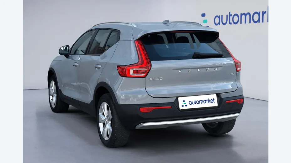 VOLVO XC40 XC40 T2 Core aut