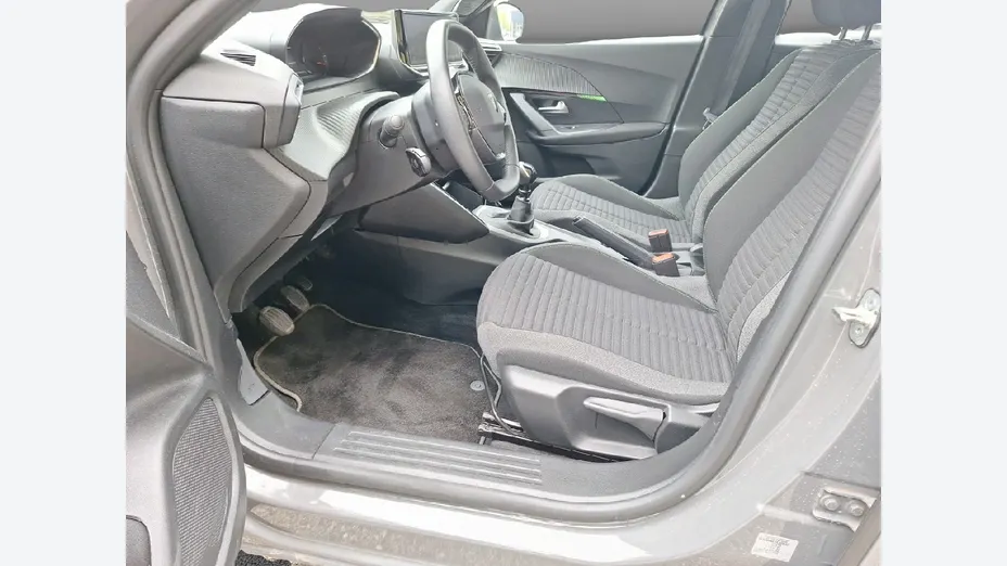 PEUGEOT 2008 -