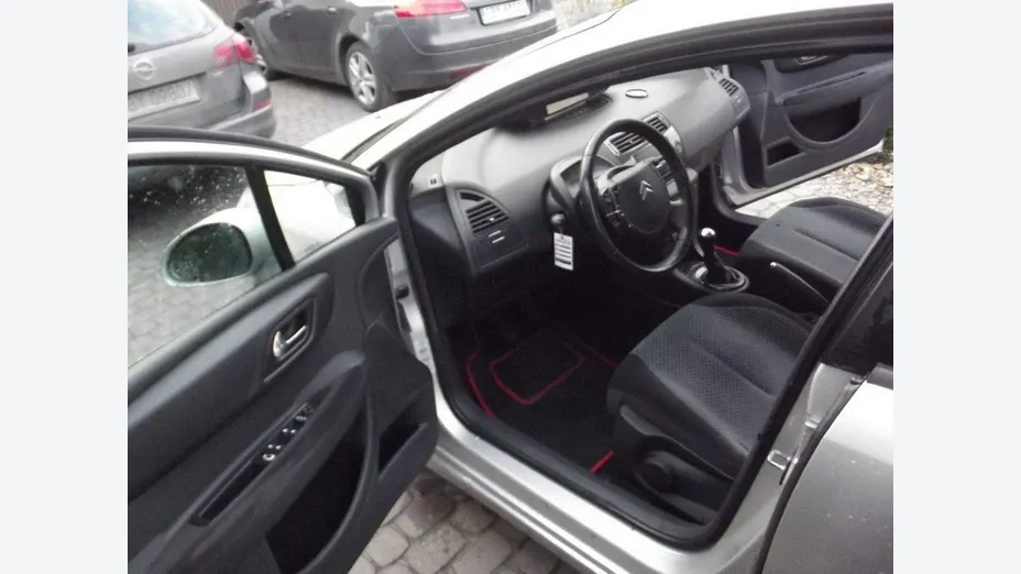 CITROEN C4 -