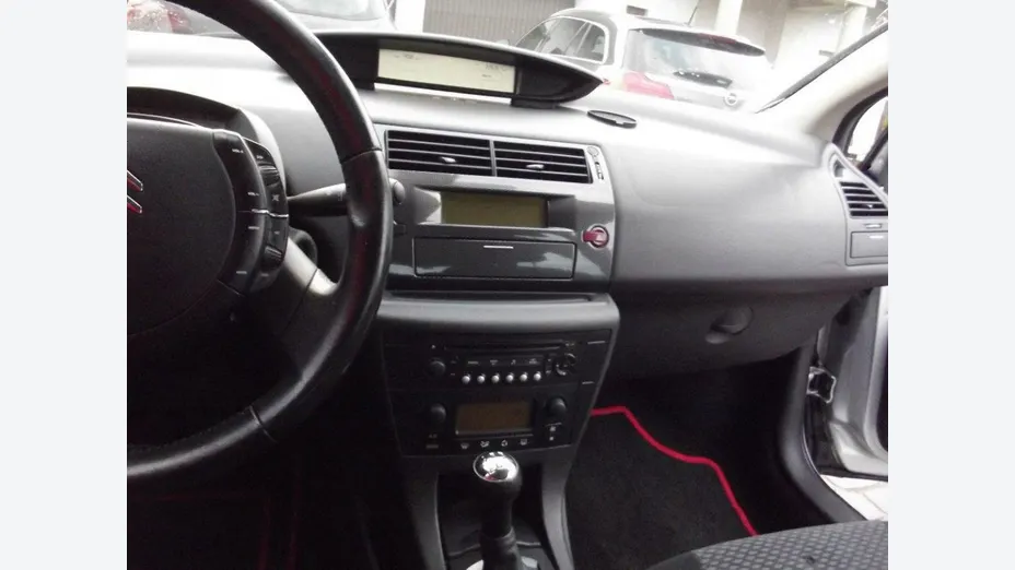 CITROEN C4 -