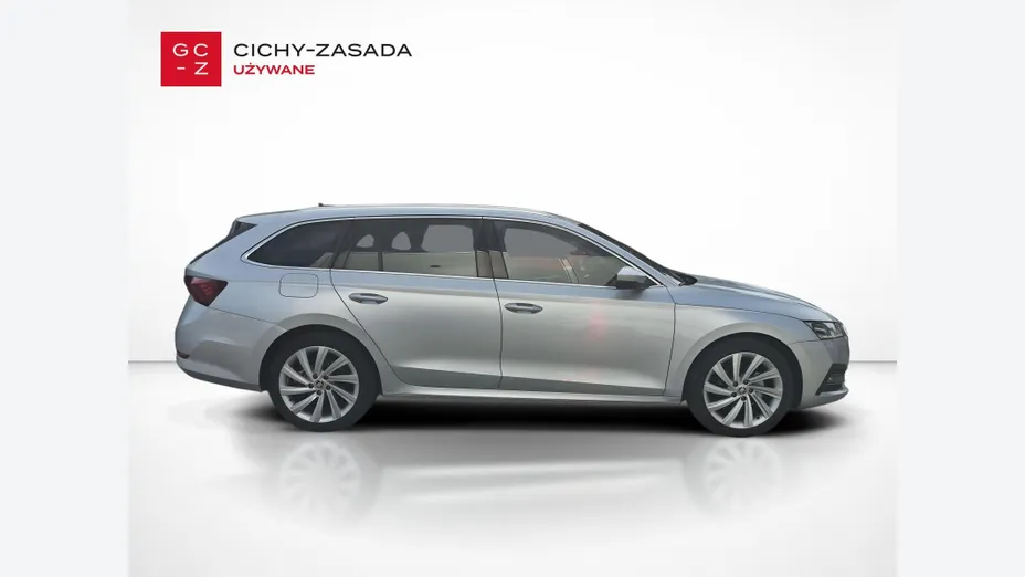 SKODA Octavia -