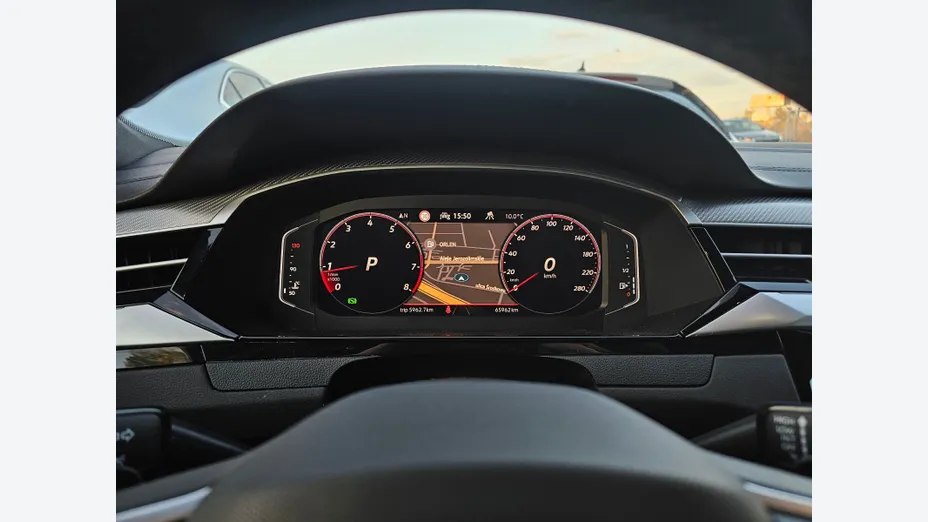 VOLKSWAGEN Arteon Arteon 2.0 TSI R-Line DSG