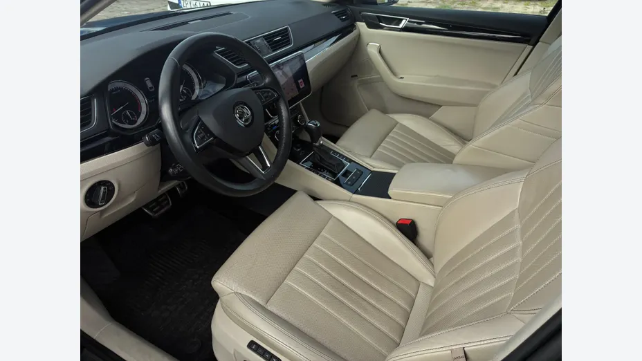 SKODA Superb Superb 2.0 TSI 4x4 Sportline DSG
