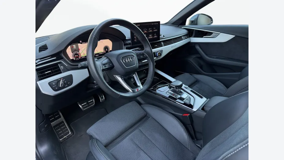 AUDI A4 Avant -