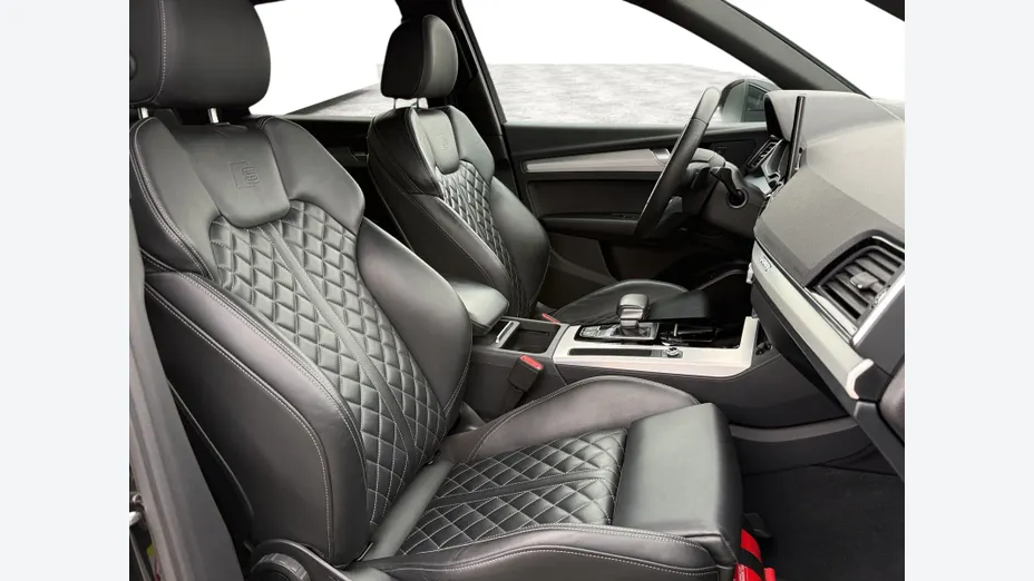 AUDI Q5 Q5 40 TDI mHEV Quattro S Line S tronic