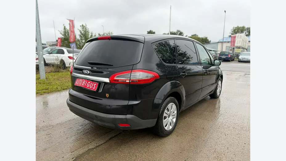 FORD S-MAX -