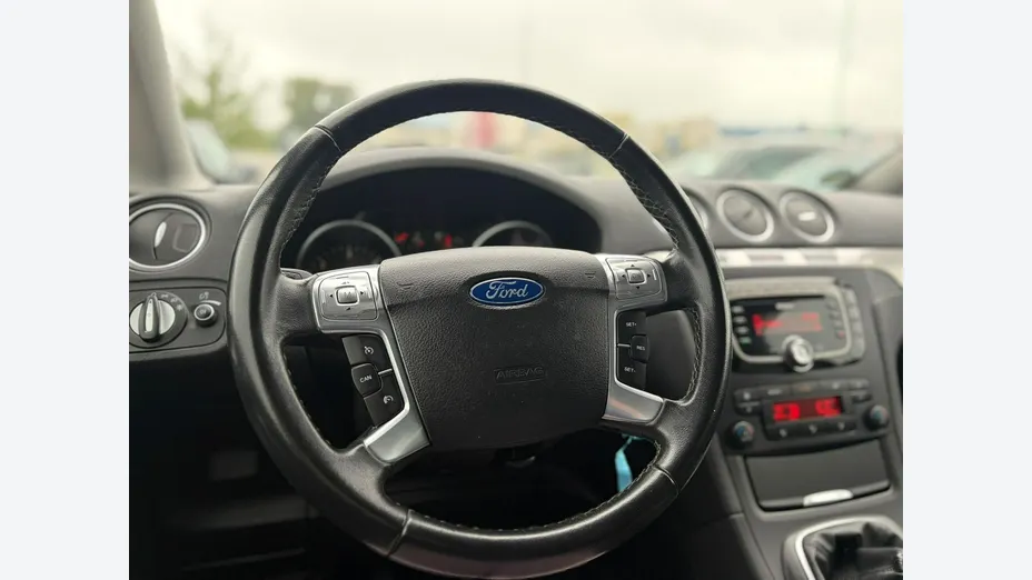FORD S-MAX -