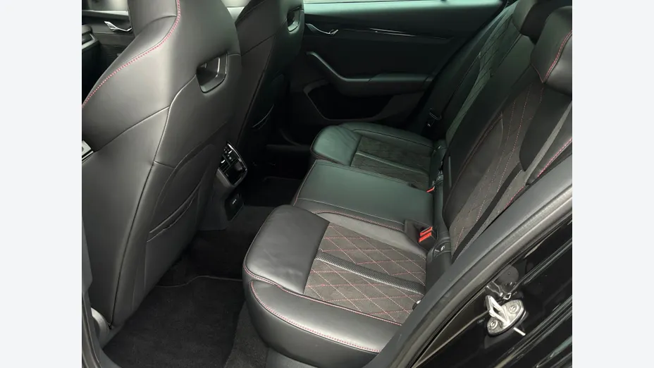 SKODA Octavia Octavia 2.0 TDI RS DSG