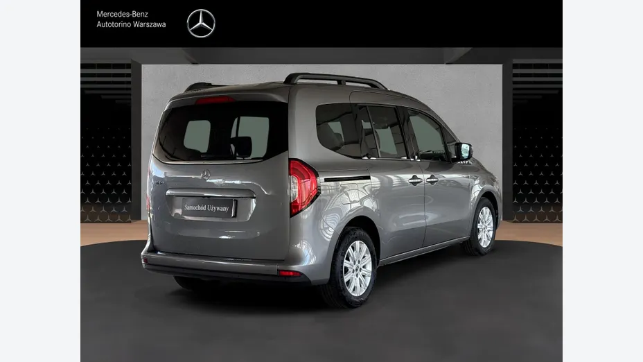 MERCEDES-BENZ T klasa T 180 d aut