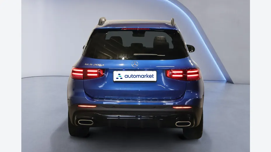 MERCEDES-BENZ GLB GLB 200 d AMG Line 8G-DCT