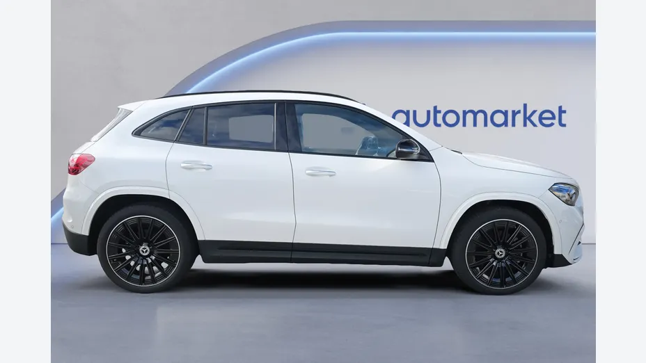 MERCEDES-BENZ GLA GLA 200 AMG Line Nowy