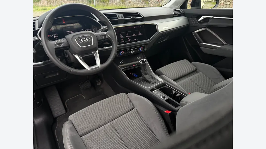 AUDI Q3 Sportback -