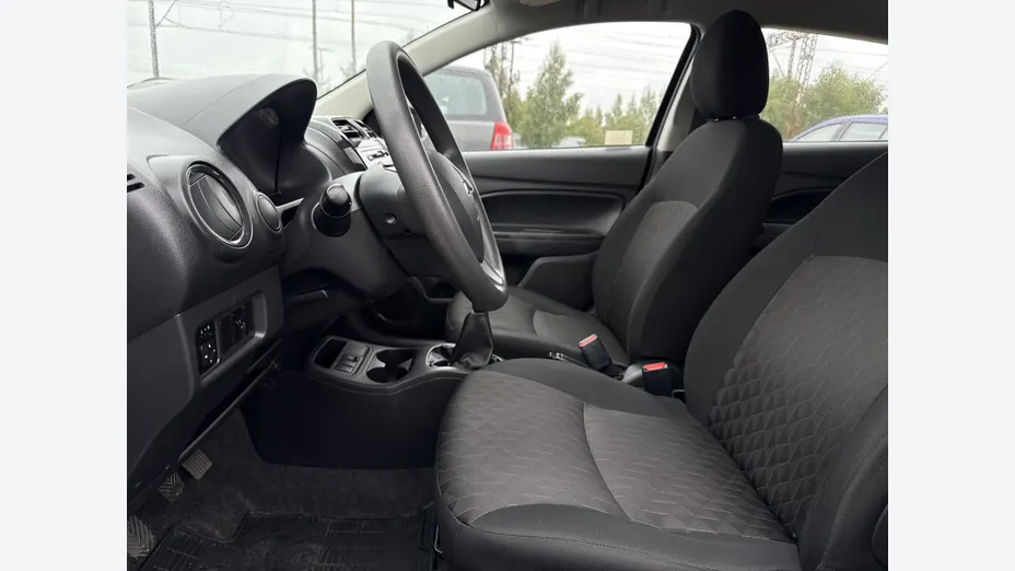 MITSUBISHI Space Star Space Star 1.0 Invite