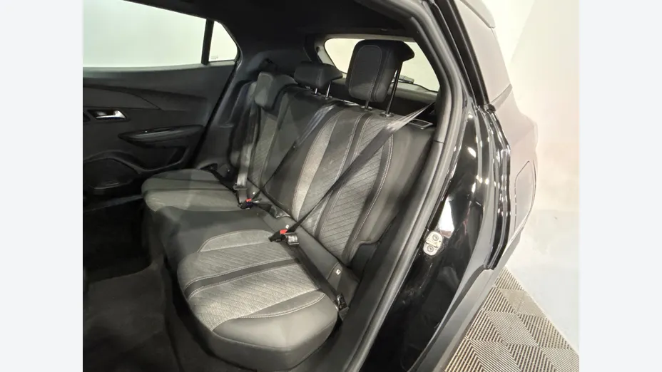 PEUGEOT 2008 -