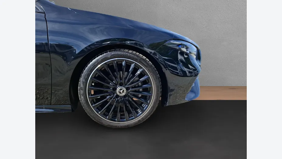 MERCEDES-BENZ A Klasa A 200 AMG Line 7G-DCT