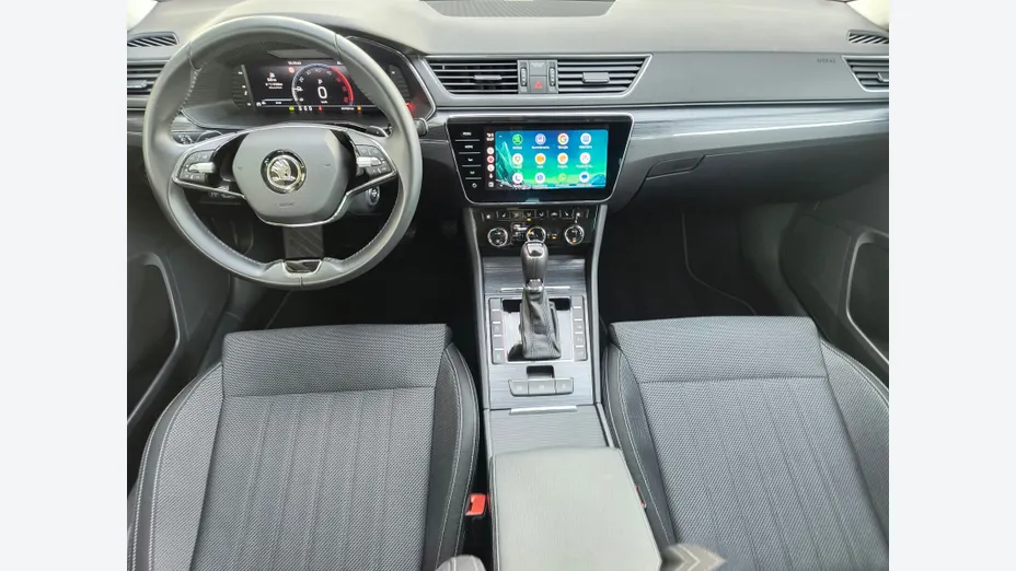 SKODA Superb Superb 2.0 TDI SCR Style DSG