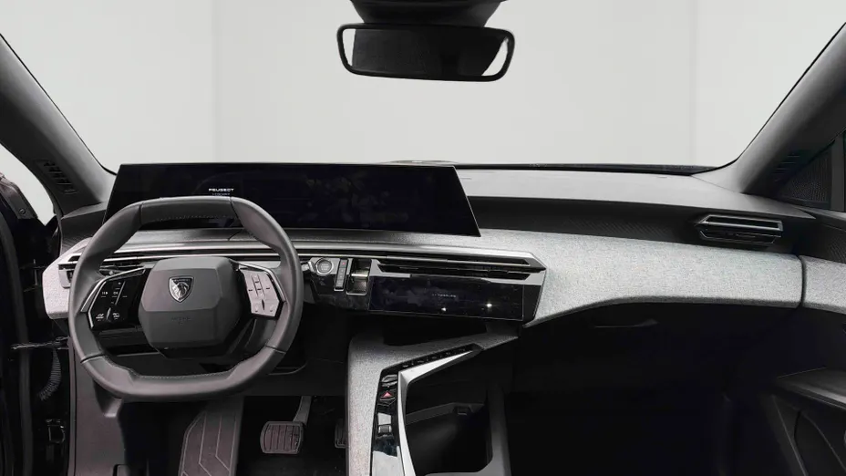 PEUGEOT 3008 -
