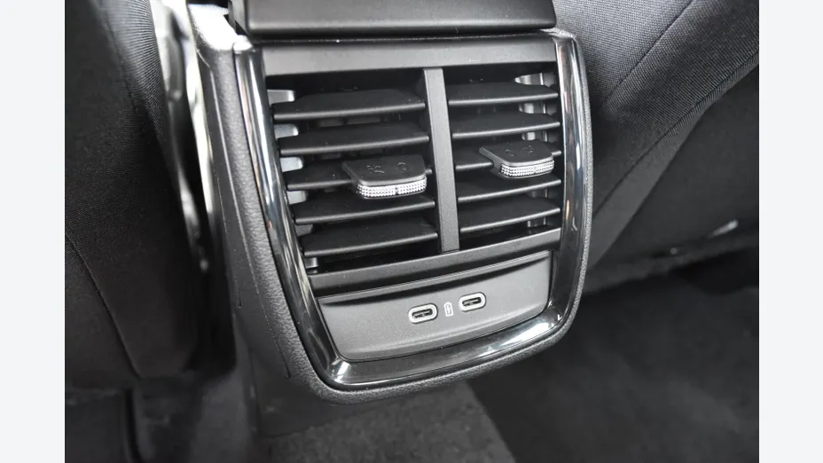 SKODA Kamiq Kamiq 1.0 TSI Selection