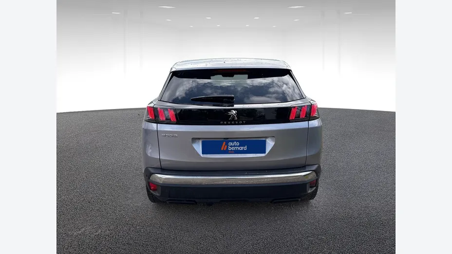 PEUGEOT 3008 -