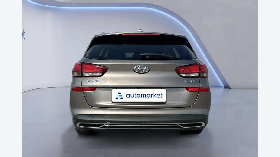 HYUNDAI i30 i30 1.0 T-GDI Smart