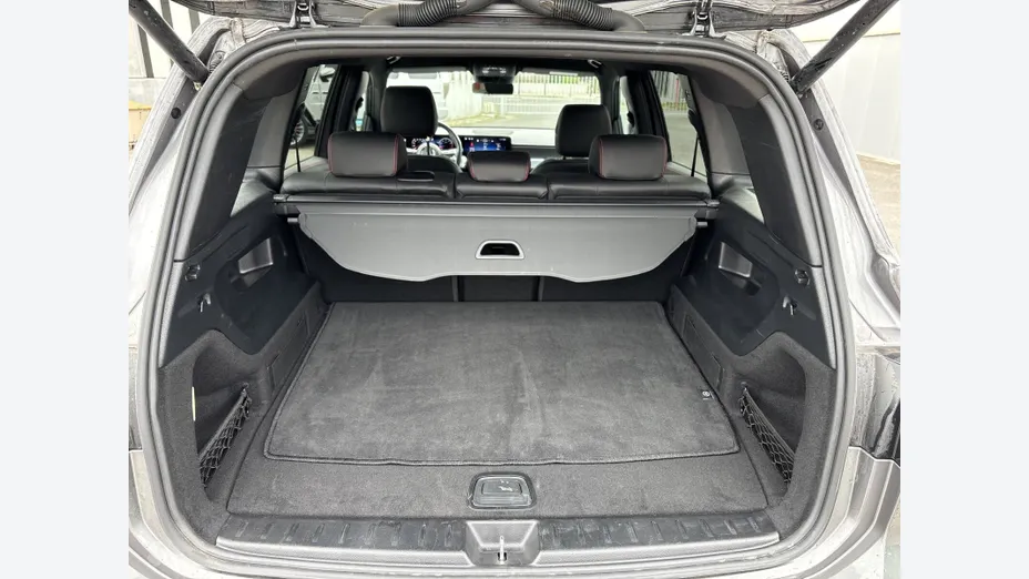 MERCEDES-BENZ GLB GLB 200 mHEV AMG Line 7G-DCT