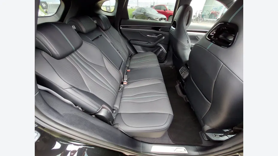 BYD Seal U Seal U DM-i 1.5T Design AWD