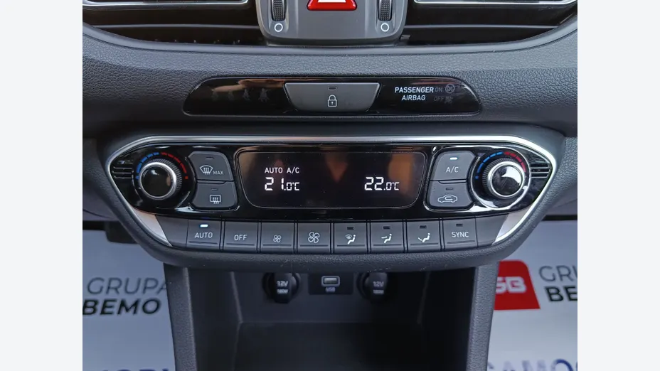 HYUNDAI i30 i30 1.5 T-GDI 48V Smart DCT