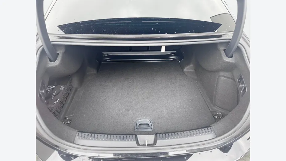 MERCEDES-BENZ E Klasa E 220 d mHEV AMG 9G-Tronic