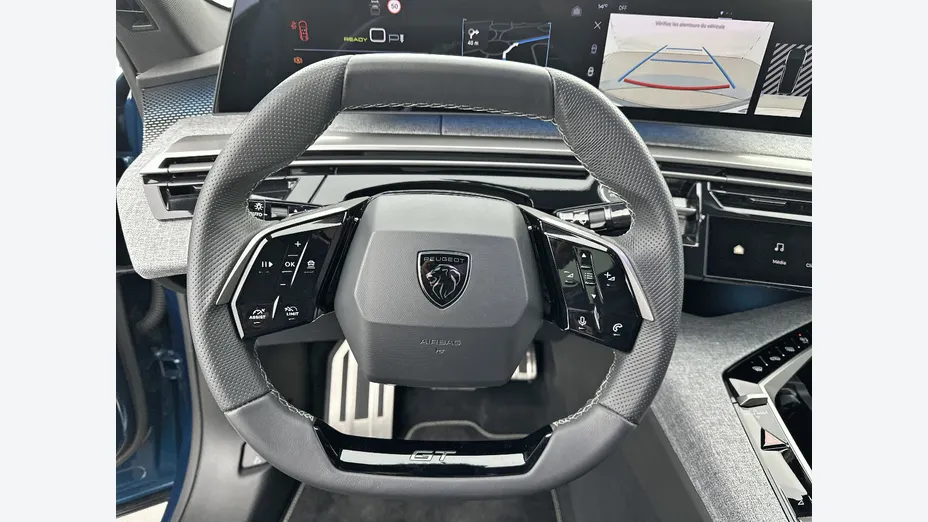 PEUGEOT 3008 -