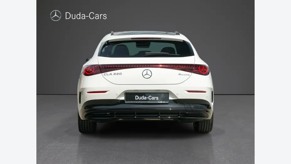 MERCEDES-BENZ CLA -