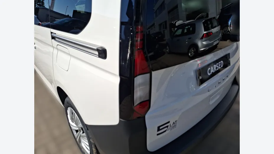 VOLKSWAGEN Caddy osobowy Caddy 2.0 TDI Nowy