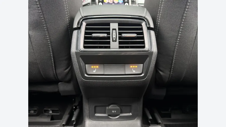 SKODA Karoq Karoq 1.5 TSI ACT Sportline DSG