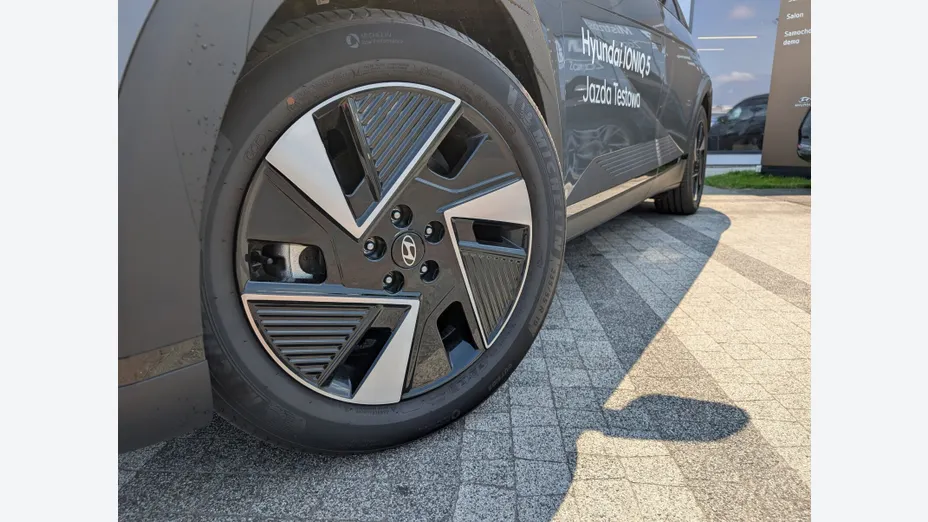 HYUNDAI Ioniq 5 Ioniq 5 63kWh Dynamiq Nowy