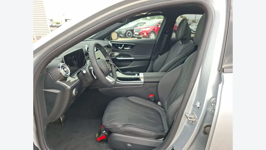 MERCEDES-BENZ C Klasa C 200 mHEV 4-Matic AMG