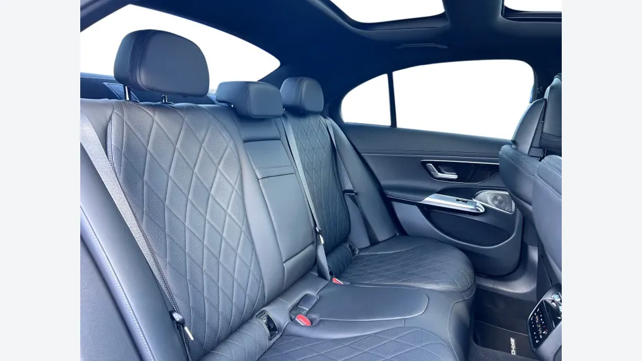 MERCEDES-BENZ E Klasa E 450 d mHEV 4-Matic AMG 9G-Tronic
