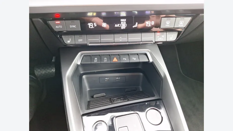 AUDI A3 Sportback -