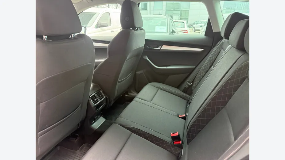 SKODA Karoq Karoq 2.0 TDI SCR 4x4 Ambition