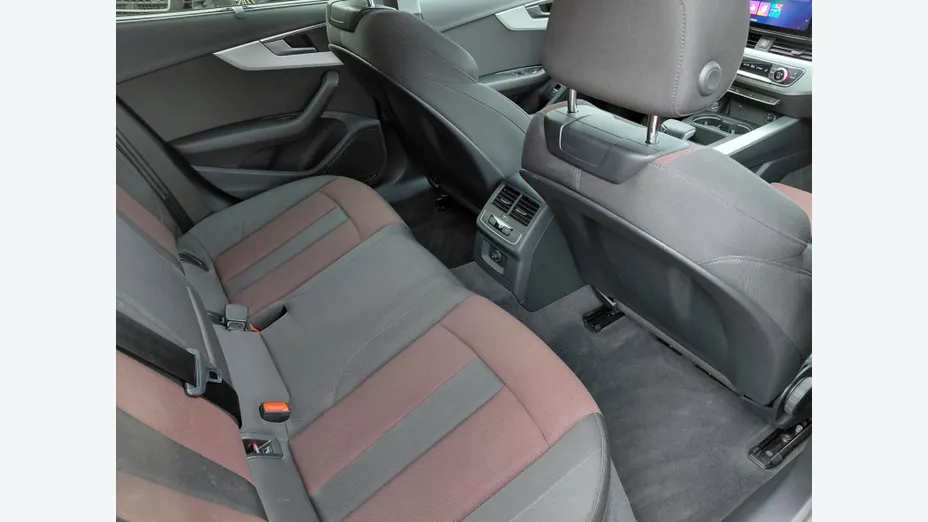 AUDI A4 Avant -