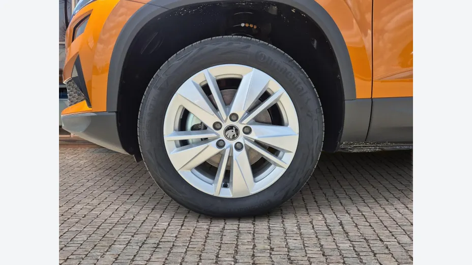 SKODA Karoq Karoq 1.5 TSI ACT Drive DSG Nowy