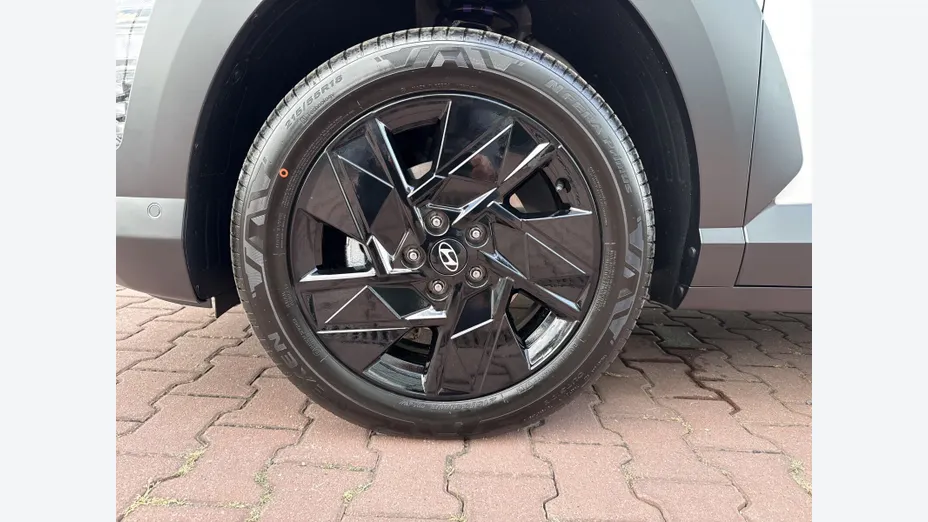 HYUNDAI Kona Kona 1.6 GDI Hybrid Executive DCT Nowy