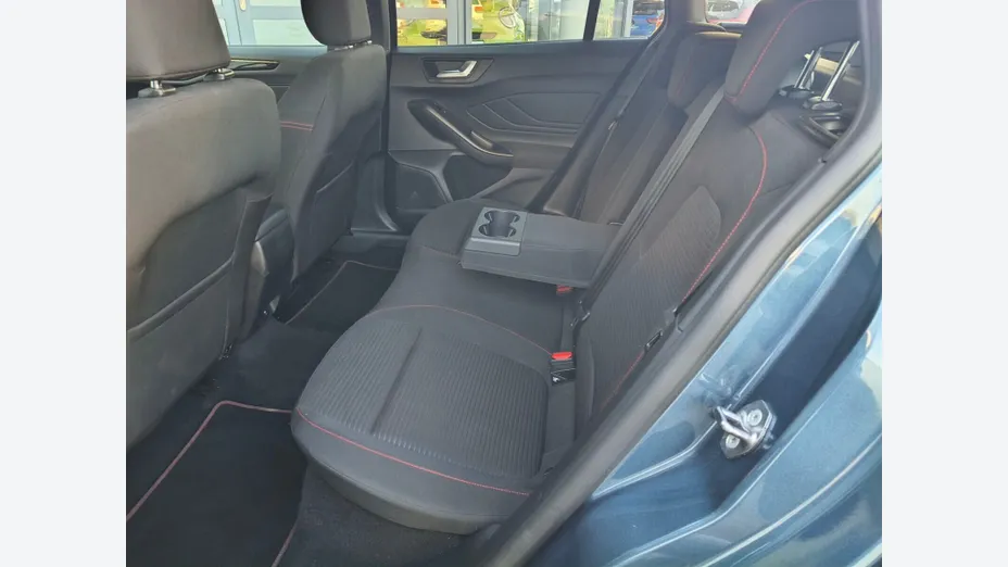 FORD Focus Focus 1.0 EcoBoost mHEV ST-Line Design aut